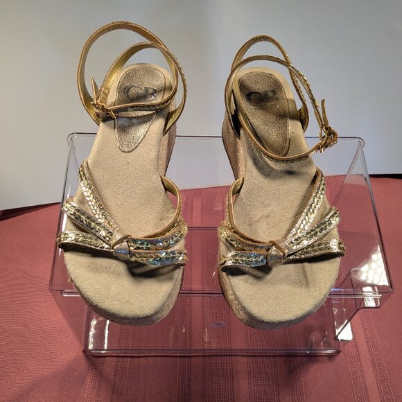 Gianni Bini Gold Sequin Ankle Strap Platform Sandals - Picture 7 of 14